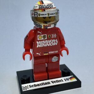 Sebastian Vettel Ferrari F1 driver formula 1 F1 grand prix pilota figura Super suit and super helmet in minifigure from the Sports Car Racing Race Suits store collection.