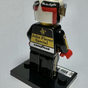 Elio De Angelis - Lotus 97T 1985 F1 formula 1 grand prix pilota driver minifigure from the Sports Car Racing Race Suits store collection.